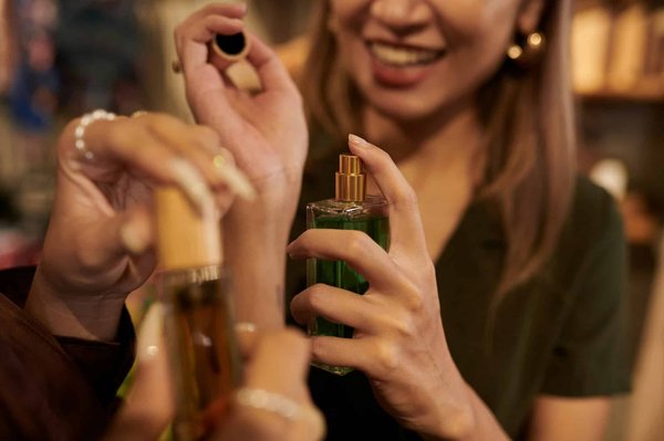 La marque Ard Al Zaafaran : Une analyse complète de son influence sur le marché des parfums